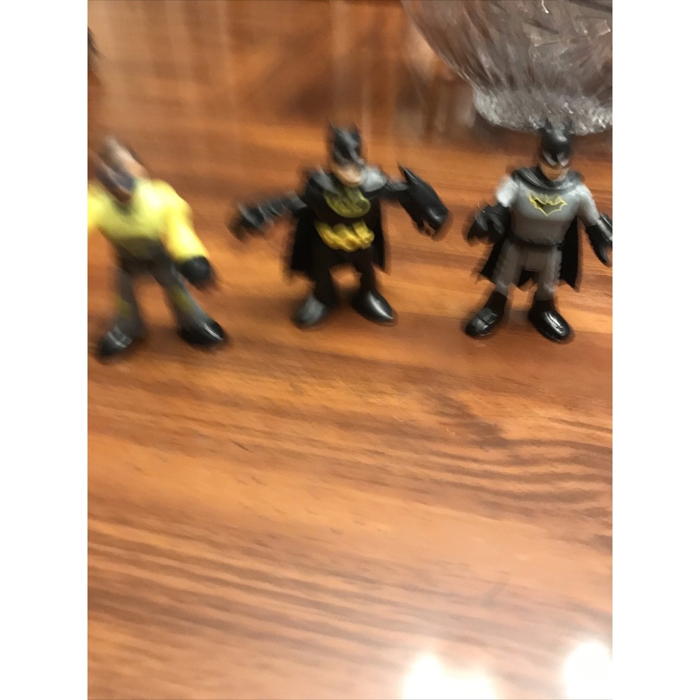 DC Comics Batman figure yellow‎ man 3 inch
